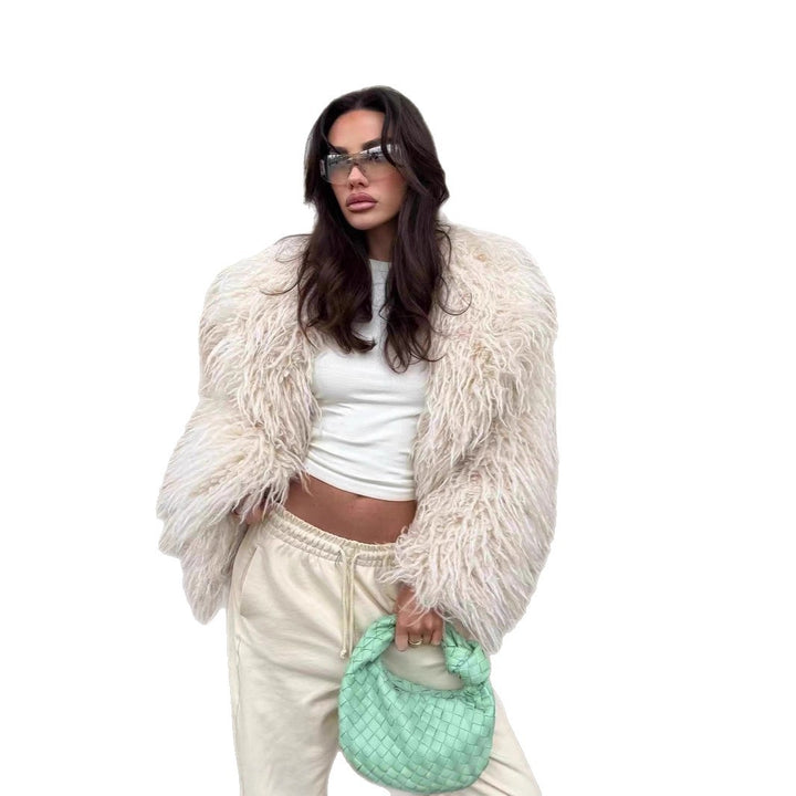 Damen Kurzjacke aus luxuriösem langfädigem Kunstpelz mit voluminösem Flor Drune