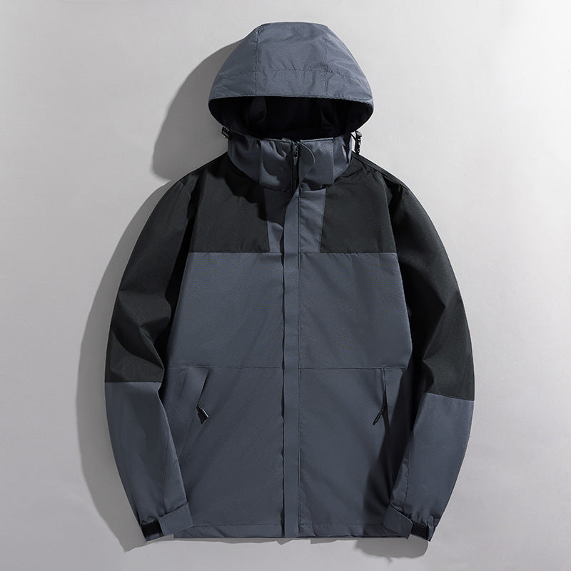 Herren zweilagige technische Kapuzen-Outdoorjacke mit hochschließendem Stehkragen und verstellbarer Kapuze Drune