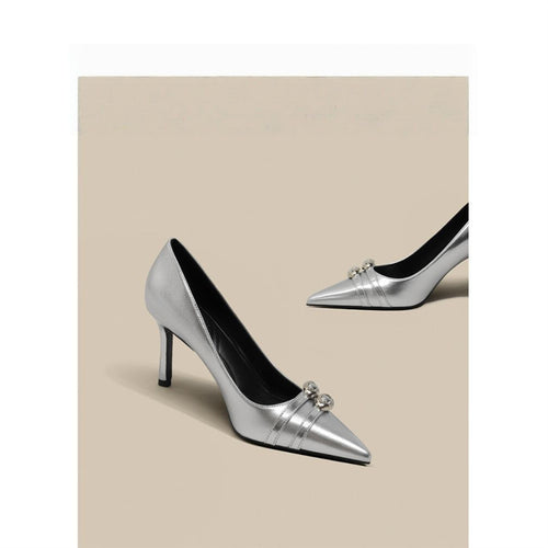 Damen Spitz zulaufende Lackpumps mit schmalem Stiletto und dekorativer Glanz‑Schnalle Drune