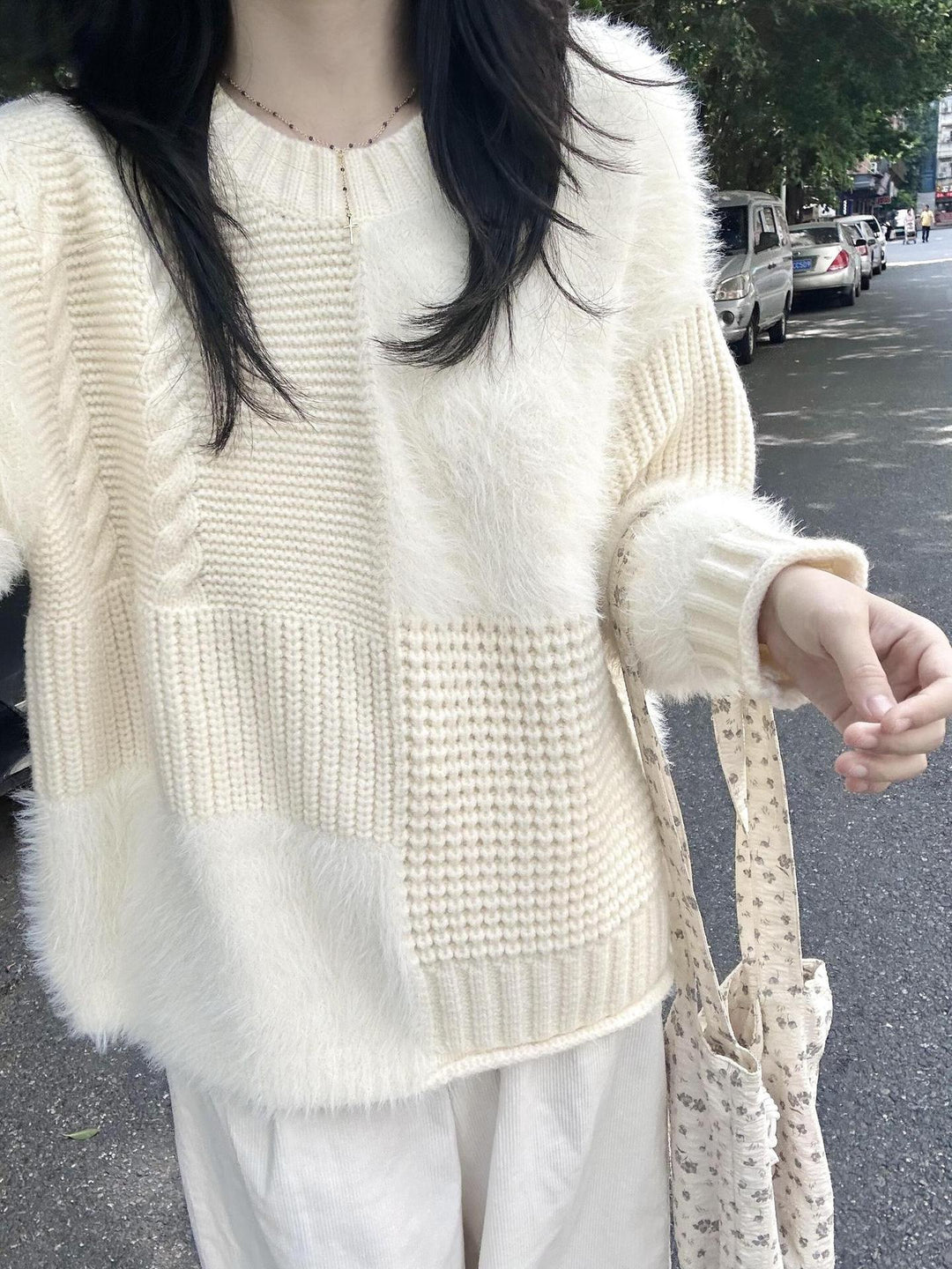 Damen Grobstrickpullover mit variierenden Texturen Drune