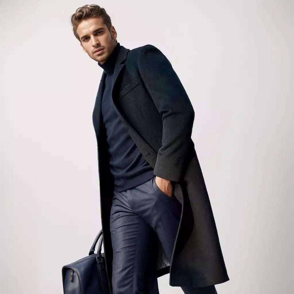 Herren eleganter Mantel mit strukturiertem Gewebe und modernen Akzenten Drune