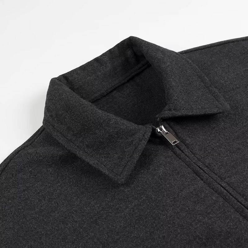 Damen nan gepflegte Cropped‑Blousonjacke im Hemdkragenstil mit verdeckter Reißverschlussfront und großen aufgesetzten Taschen Drune