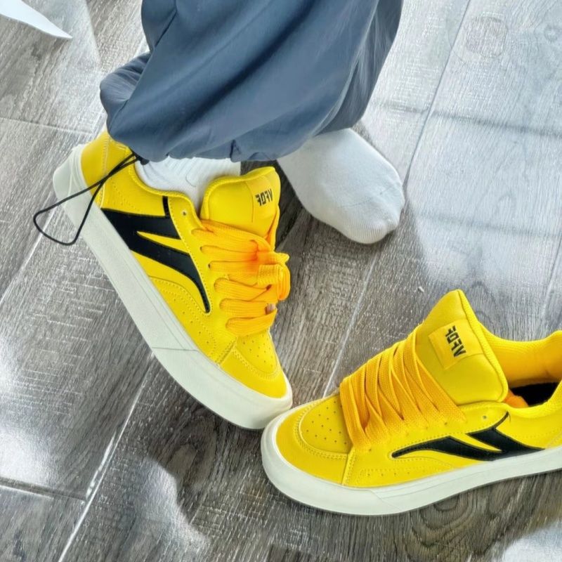 Damen Sportliche Sneakers mit innovativem Schnürsystem Drune