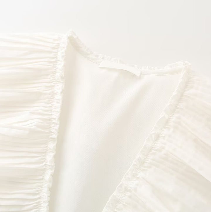 Damen Ärmellose Rüschenbluse mit tiefem V‑Ausschnitt, zarter Plissee‑Rüsche und Bindeschleife Drune