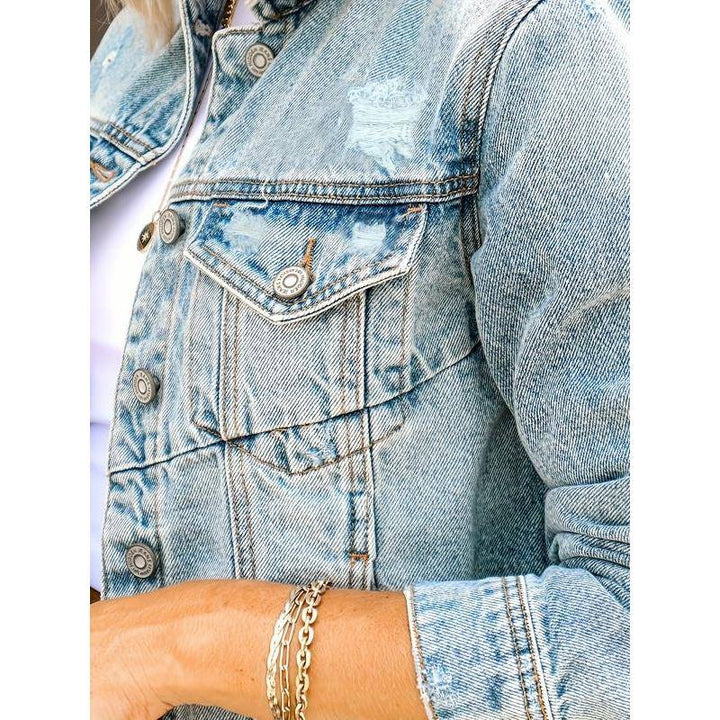 Damen Denim-Jacke mit lässigen Distressed-Details und modernem Schnitt Drune