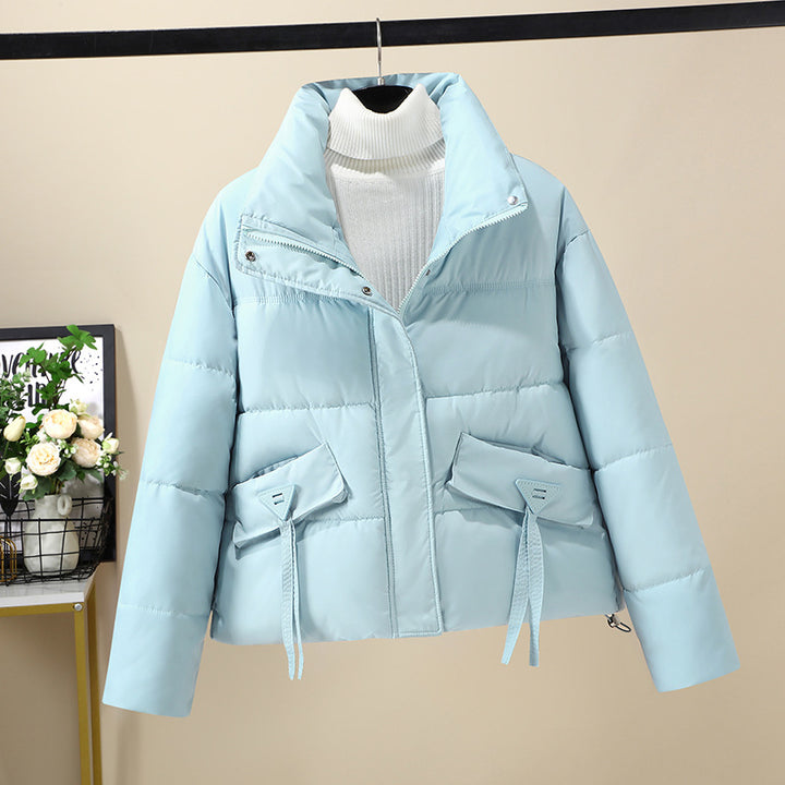 Damen Kurzgeknöpfte Steppjacke mit hohem Kragen und seitlichen Taschen Drune