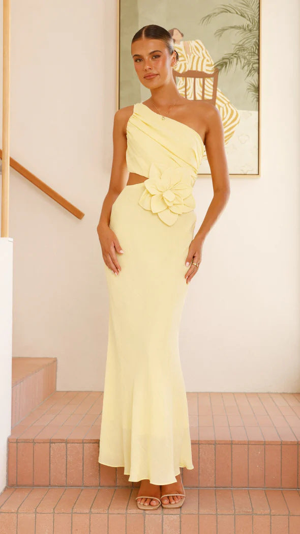 Damen Elegantes Maxikleid mit asymmetrischem Schnitt und floralem Detail Drune