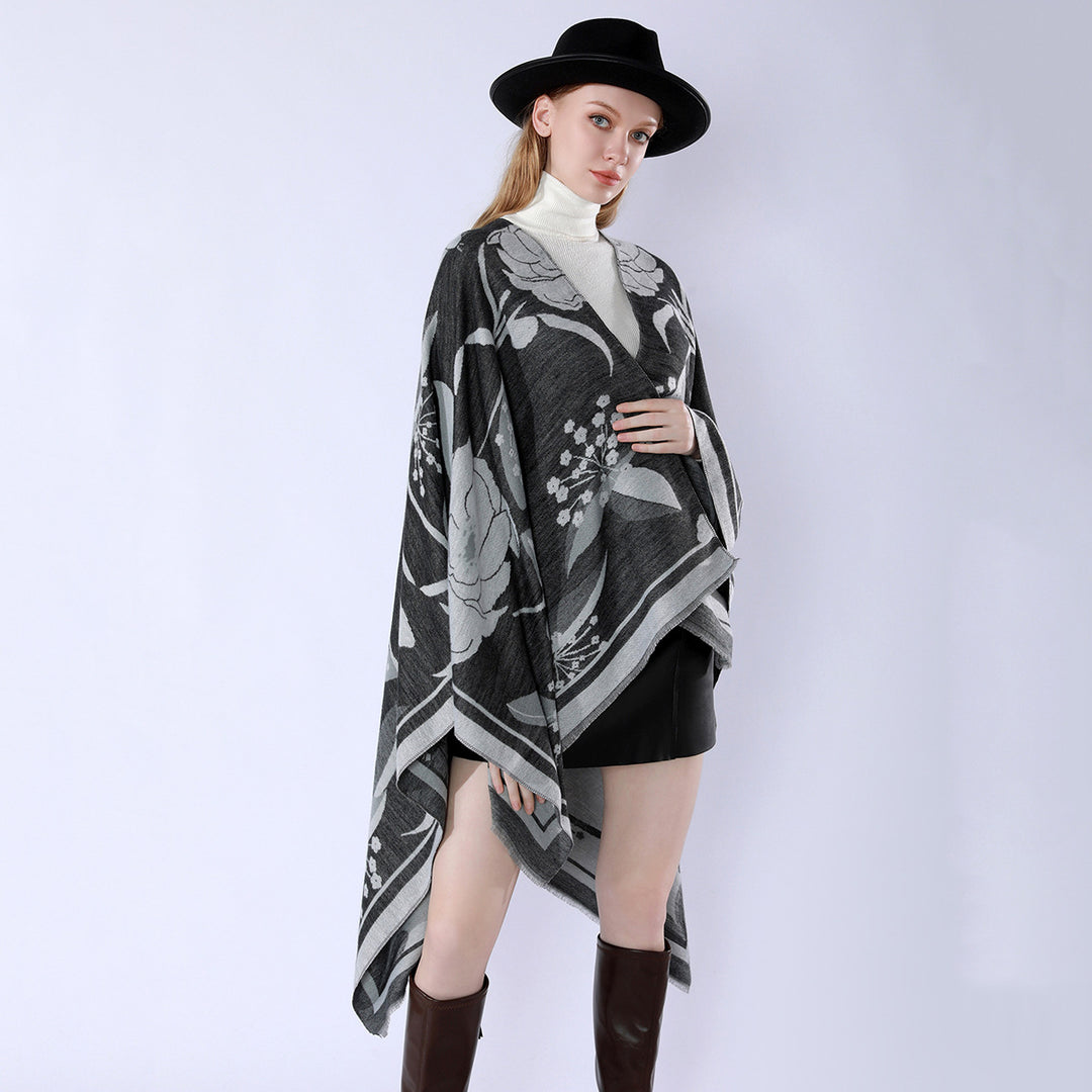 Damen Floraler Jacquard-Überwurf im kastigen Kimono-Fall mit feiner Fransenkante Drune