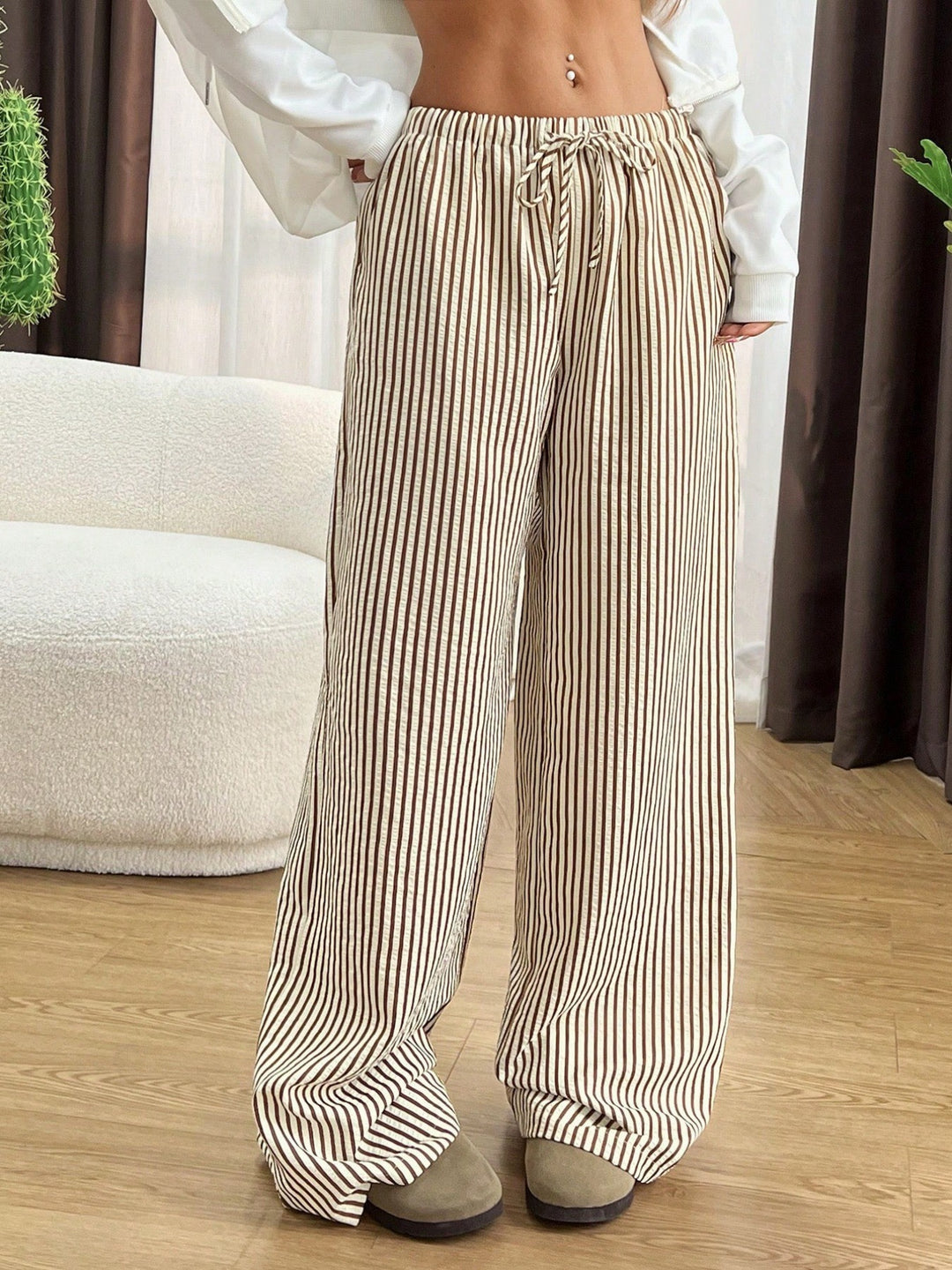 Damen elegante breite Strickhose mit dezentem Streifenmuster Drune