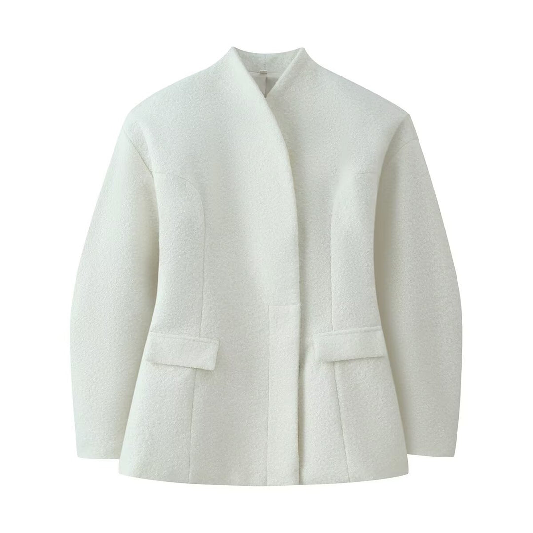 Damen Kragenlose Bouclé-Jacke mit taillierten Abnähern und Pattentaschen Drune