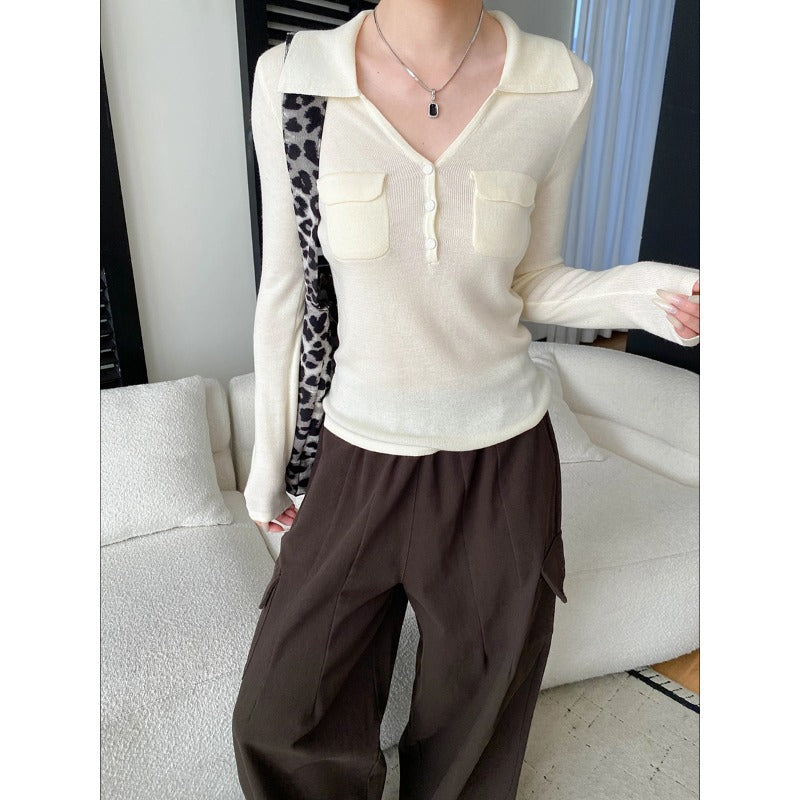 Damen figurbetontes Langarm-Tee mit klassischen Knopfdetails Drune