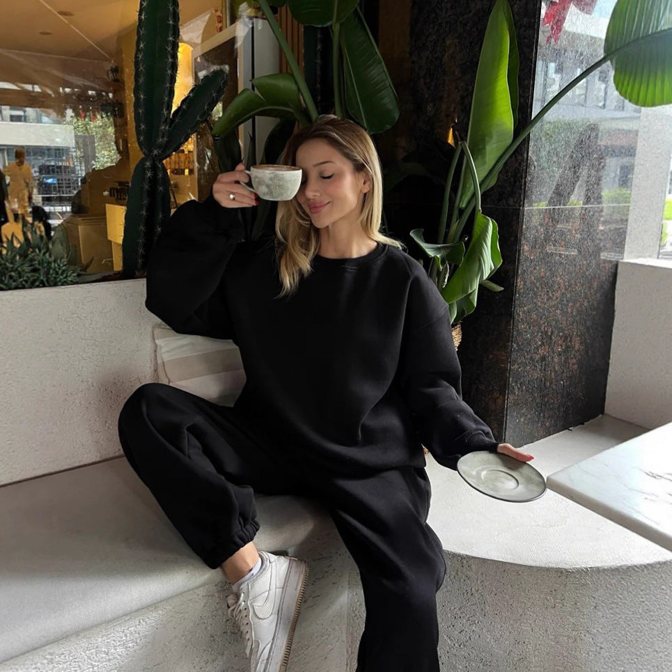 Damen Oversize-Crewneck und High-Waist Tunnelzug-Jogginghose Set aus weichem French-Terry Drune