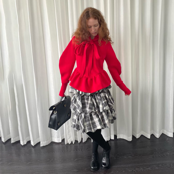 Damen Pullover mit Krawatten-Detail und Volant Drune