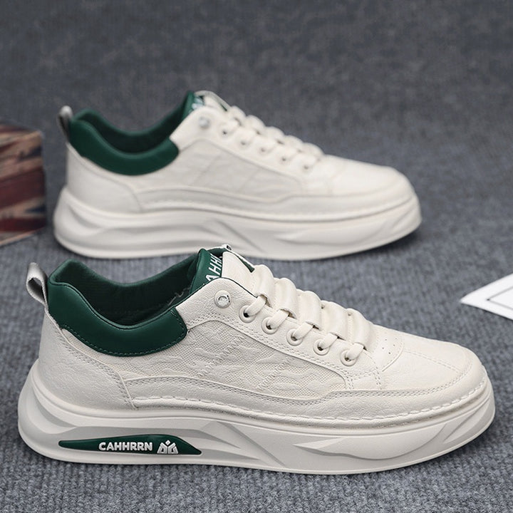 Unisex minimalistische Plateausneaker aus strukturiertem Kunstleder mit gepolstertem Fersenkragen und skulpturierter Außensohle Drune