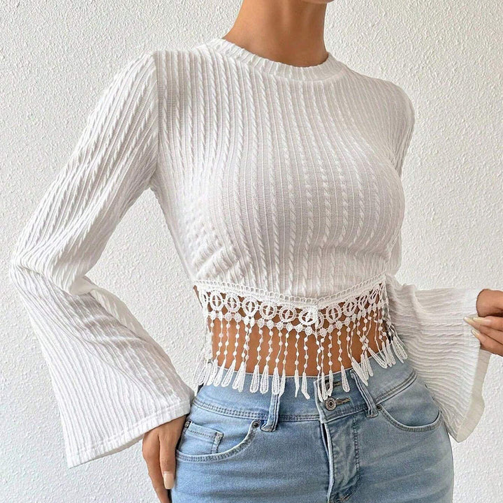 Damen gehäkeltes Spitzen-Crop-Top mit ausgestellten Trompetenärmeln und Häkelfransen Drune