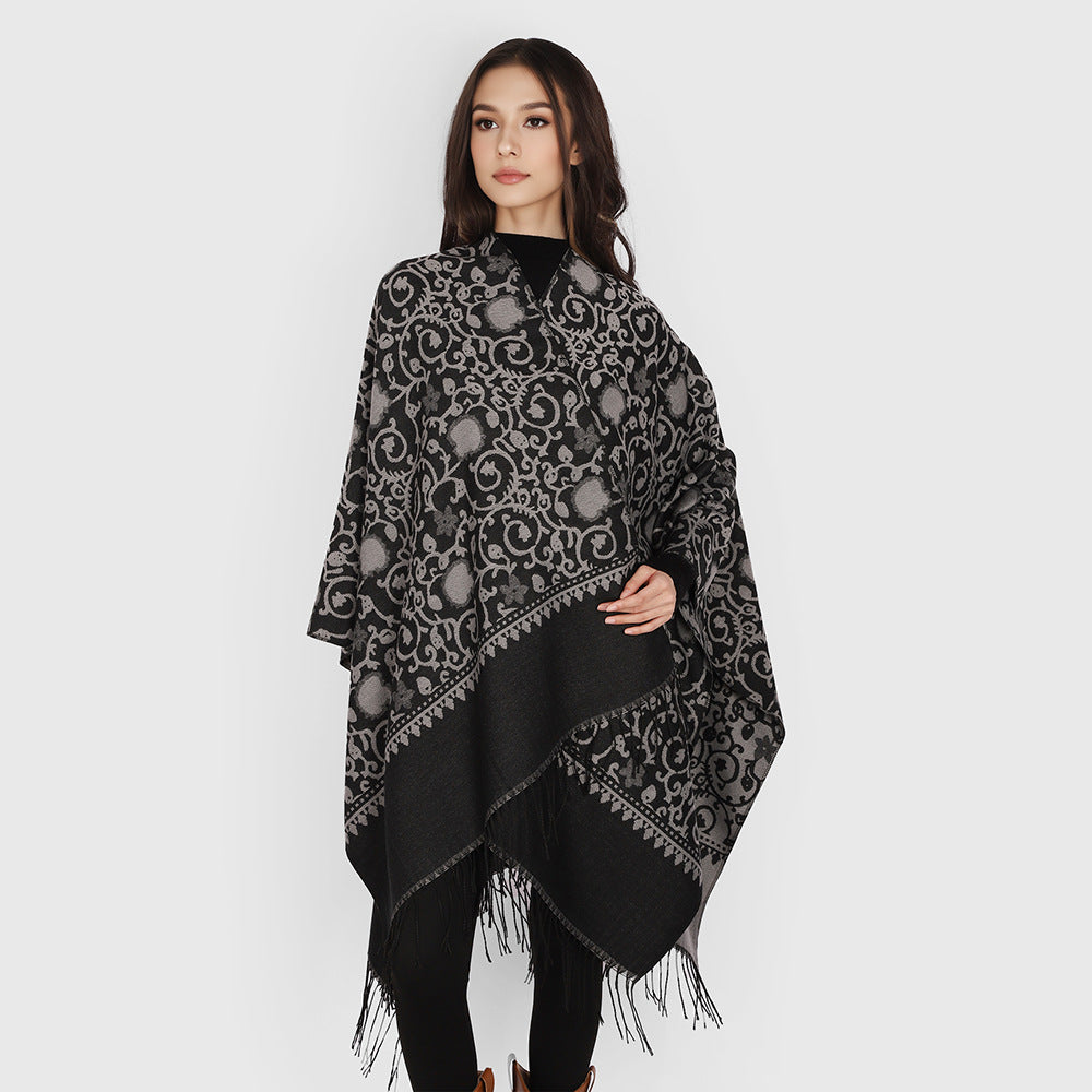 Damen Jacquard-Ruana mit ornamentalem Bordürenmuster und Fransensaum Drune