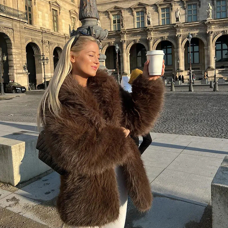 Damen Luxuriöse Kunstpelzjacke mit voluminösen Ärmeln Drune