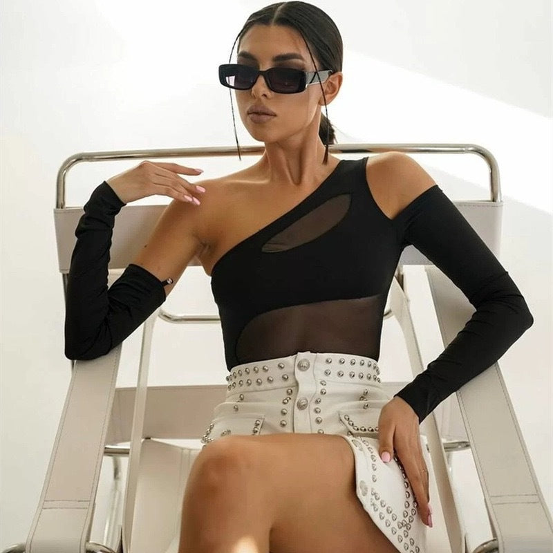 Damen Trendy One-Shoulder Body mit transparenten Einsätzen Drune