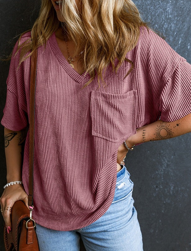 Damen lässiges Kurzarmshirt mit V-Ausschnitt und Brusttasche Drune