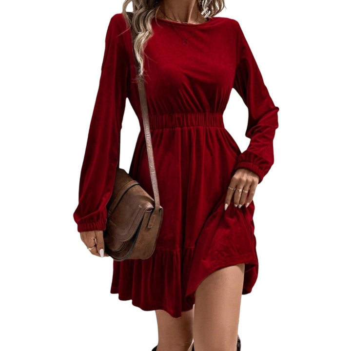 Damen Samt‑Minikleid mit elastischer Taillennaht und stufigem Volantrock Drune
