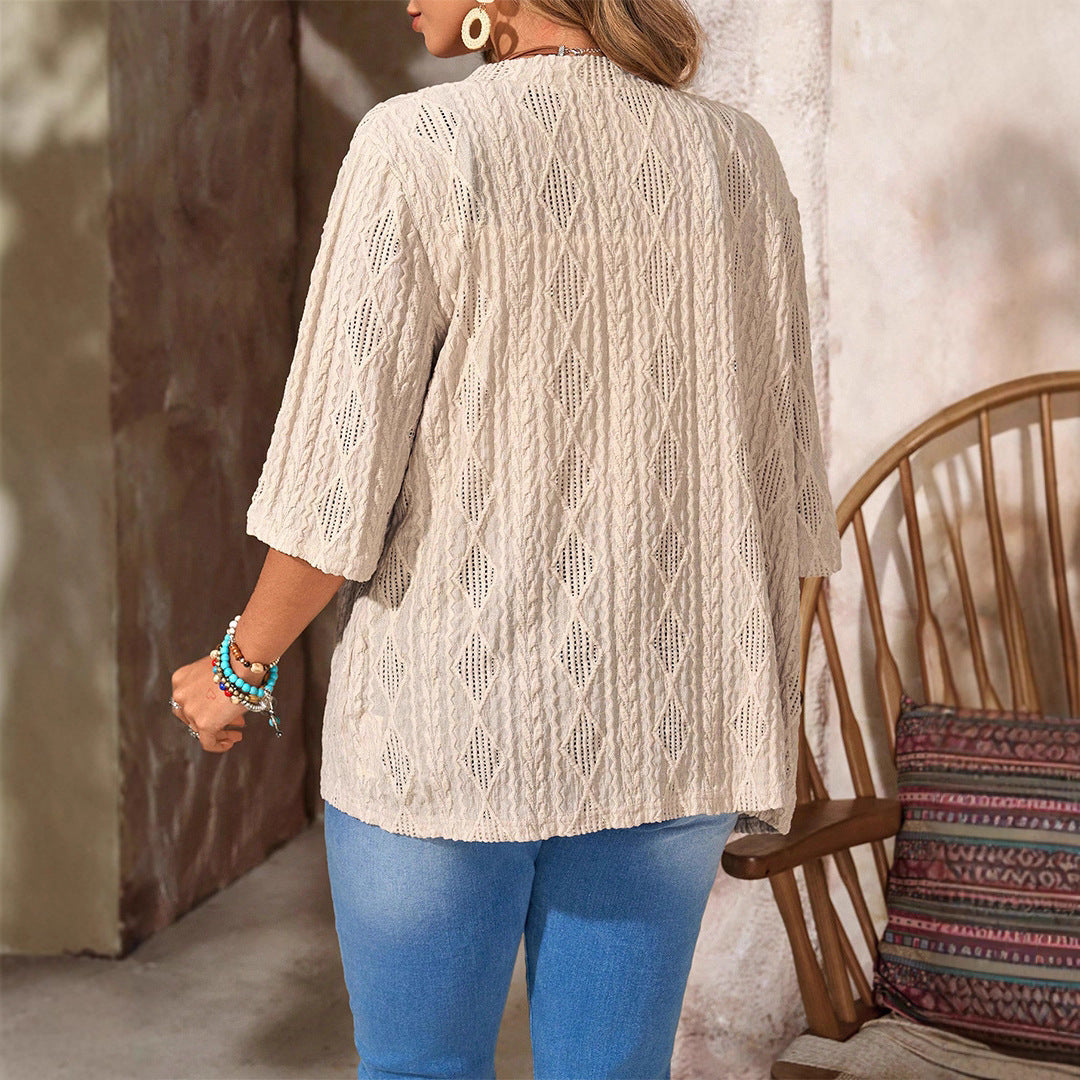 Damen Strickjacke mit großzügigem Schnitt und elegantem Häkelmuster Drune