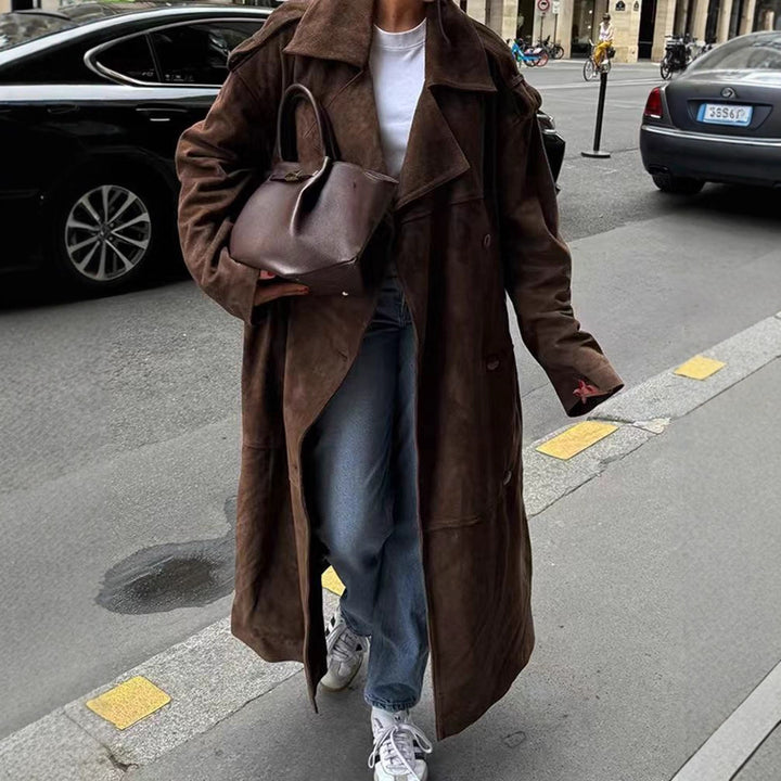 Damen Midilanger Oversize-Trenchcoat aus Veloursimitat mit doppelreihiger Knopfleiste, Schulterpatten und Bindegürtel Drune
