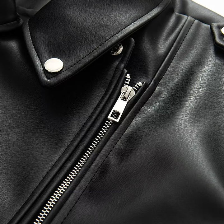 Damen Kunstleder Bikerjacke mit praktischen Reißverschlusstaschen und Gürtel Drune