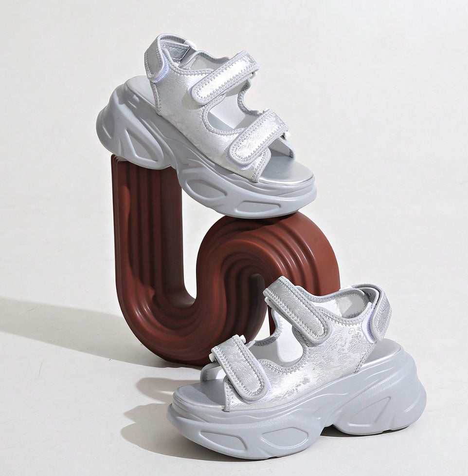 Damen Plateau-Sandalen mit verziertem Riemen und komfortabler Sohle Drune