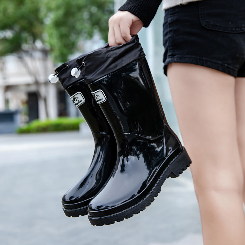 Damen Glänzende knöchelhohe Regenstiefel mit Kordelzug und rutschfester Profilsohle Drune