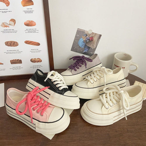Damen Fashion Plateau Sneakers mit robustem Obermaterial und gestreiftem Sohlenprofil Drune