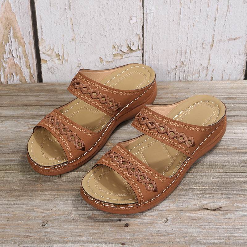 Damen Komfort-Sandalen mit doppeltem Riemen, Stickerei und gepolstertem Fußbett Drune
