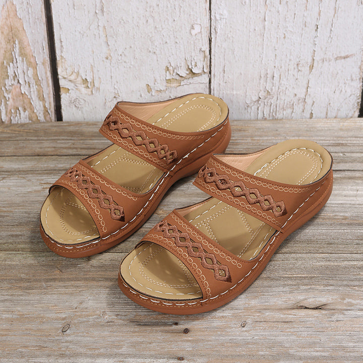 Damen Komfort-Sandalen mit doppeltem Riemen, Stickerei und gepolstertem Fußbett Drune