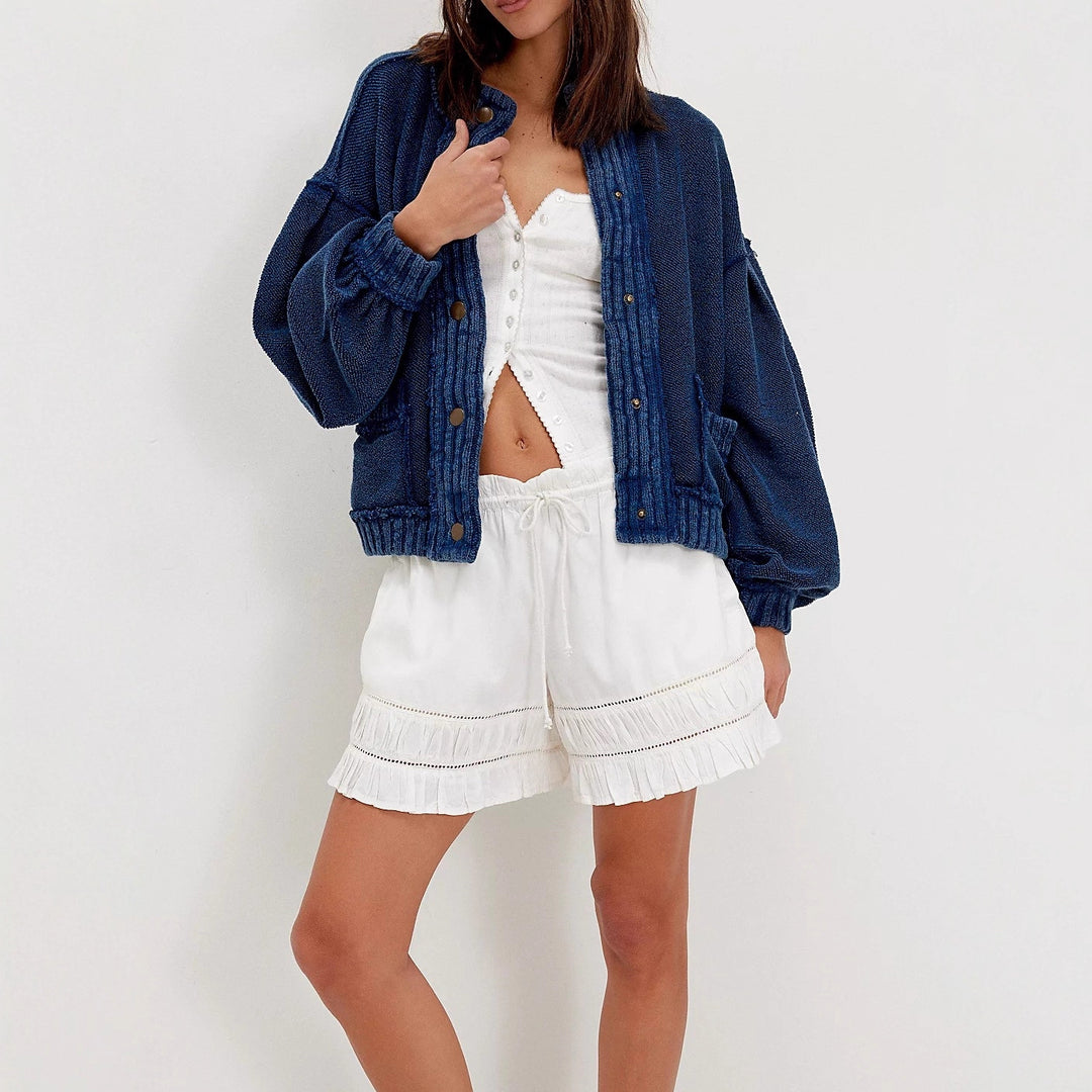 Damen Modische Strickjacke mit Knopfdetails