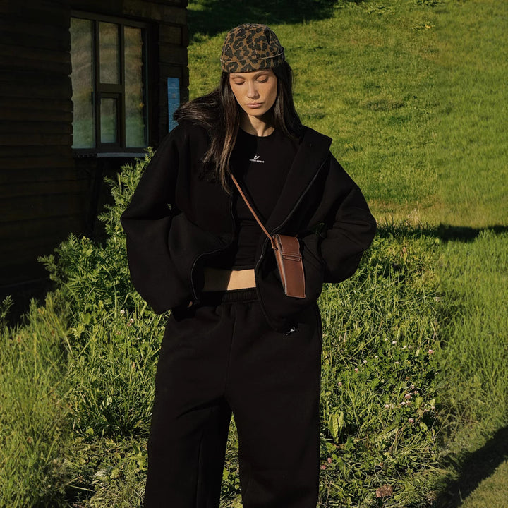 Damen Komfort-Kapuzen-Zipjacke mit verdecktem Reißverschluss, Kängurutasche und gerader Sweat-Hose Drune