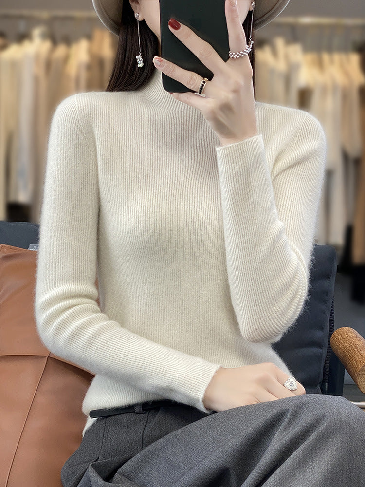 Damen Schlanker Feinstrick-Mockneckpullover aus feinem Angora‑Mix Drune