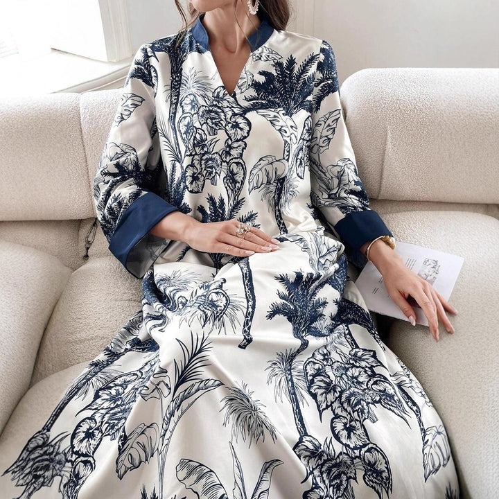 Damen Maxikleid in Satinoptik mit Palmenprint, Stehkragen und weitem 3/4-Ärmel Drune