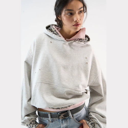 Damen Kurzer Oversize-Kapuzenpullover mit Destroy-Details und Leo-Futter Drune