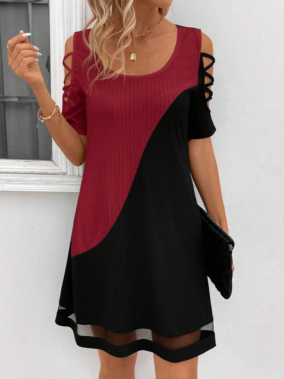 Damen modisches Freizeitkleid mit Cut-Out Ärmeln und asymmetrischem Design Drune