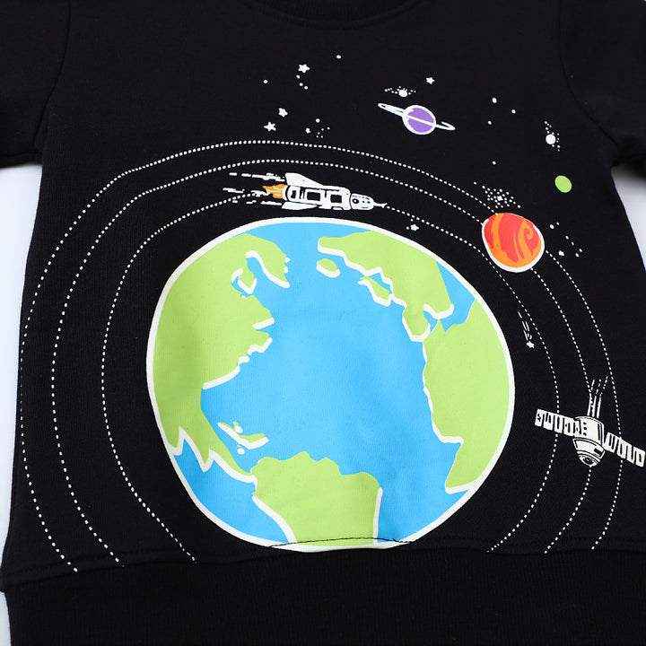 Kinder Sweatshirt mit leuchtendem Weltraum-Design Drune