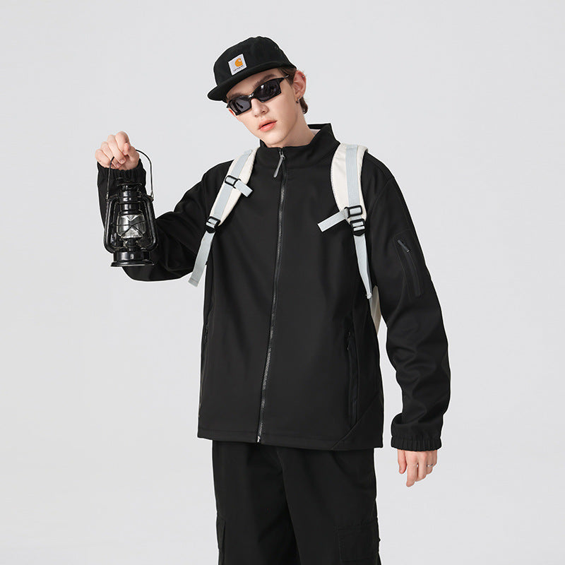 Unisex Leichte Softshell-Jacke mit Stehkragen, durchgehendem Reißverschluss und Ärmeltasche Drune