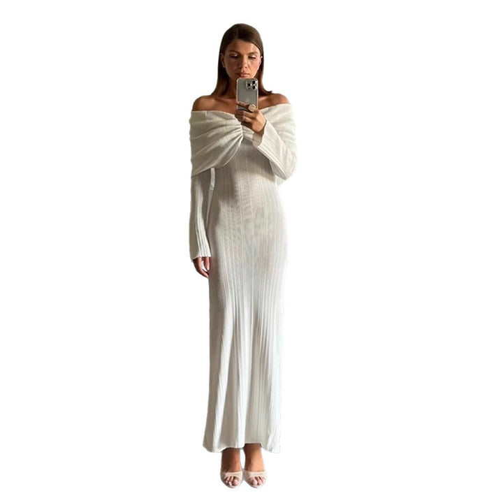 Damen Schulterfreies Maxikleid aus geripptem Feinstrick mit drapiertem Carmen‑Ausschnitt und figurnaher Silhouette Drune