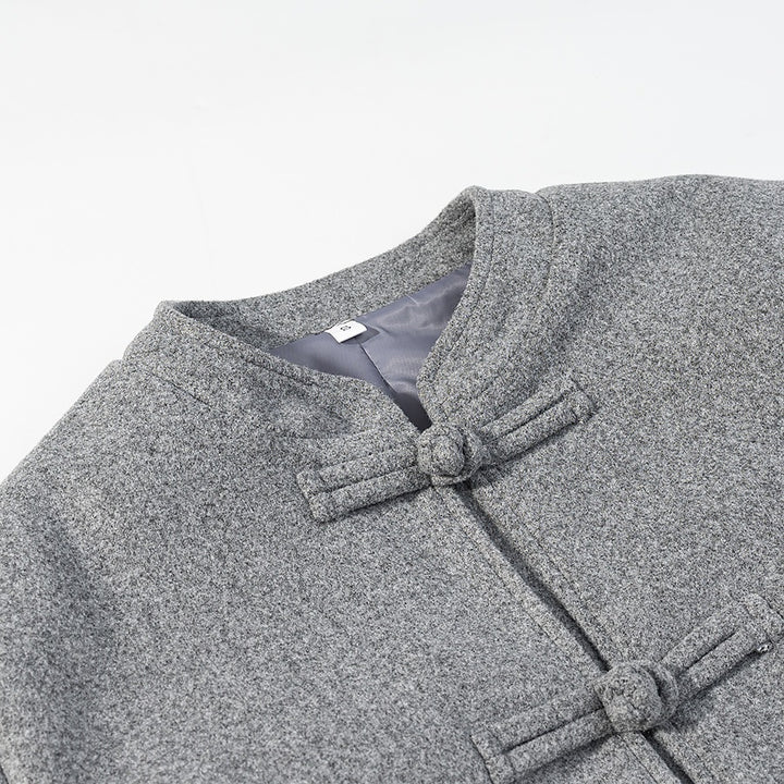 Damen Traditionelle kurz geschnittene Jacke mit Mandarin-Kragen und Knotenverschlüssen Drune