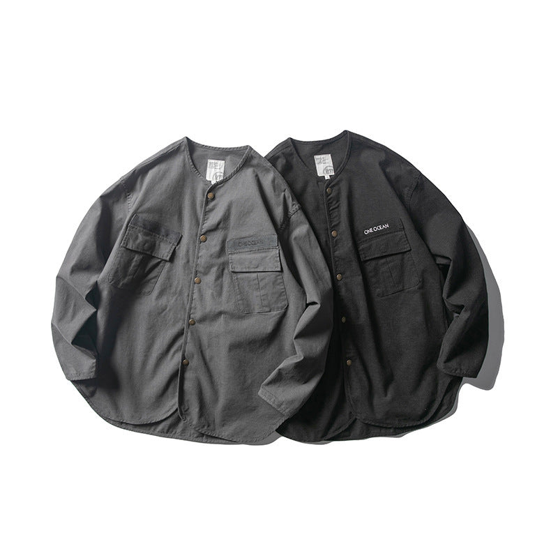 Unisex Kragenlose Overshirt-Jacke mit Druckknopfblende und aufgesetzten Brusttaschen Drune