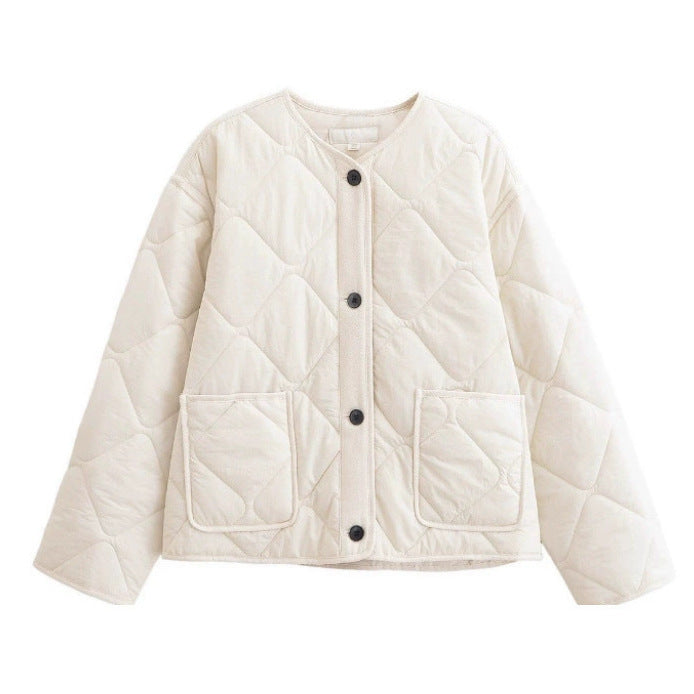 Damen 20+ gesteppte Overshirt-Jacke mit Rundhals, durchgehender Knopfleiste und aufgesetzten Taschen Drune
