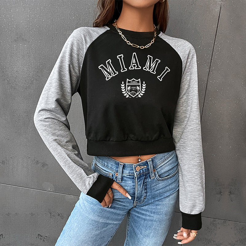 Damen Kurzgeschnittenes College-Cropped-Sweatshirt mit Raglanärmeln und elastischem Saum Drune