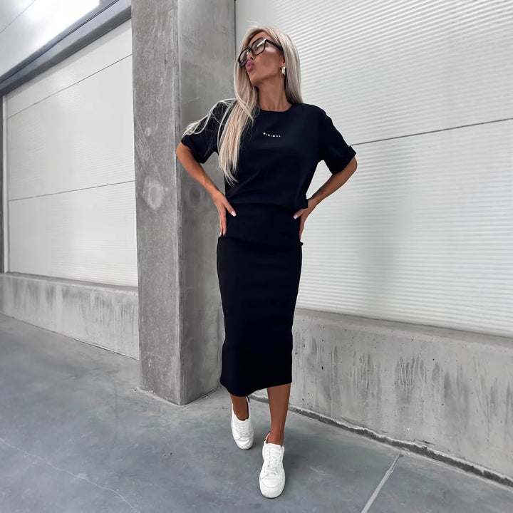 Damen zweiteiliges Strick-Set mit oversized Boxy-Shirt und figurumspielendem Midirock mit Seitenschlitz Drune