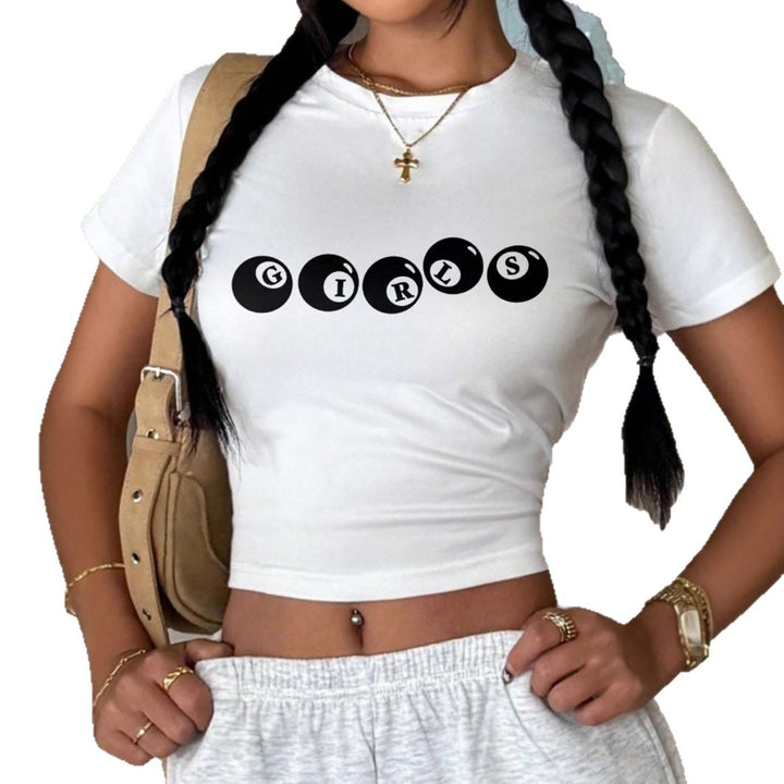 Damen cropped T-Shirt mit verspieltem Aufdruck Drune