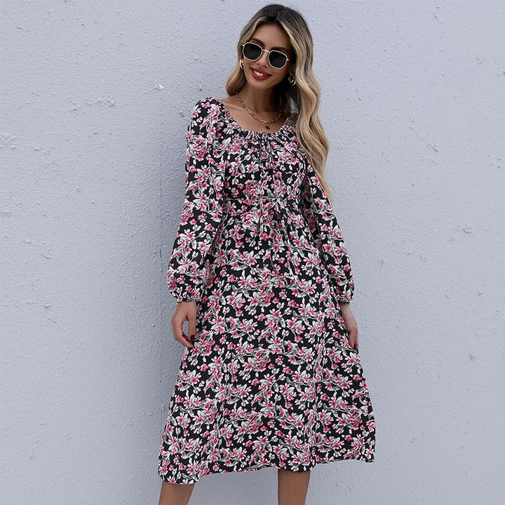 Damen Midikleid mit floralem Stufenrock, gerafftem Ausschnitt & Taillenzug Drune