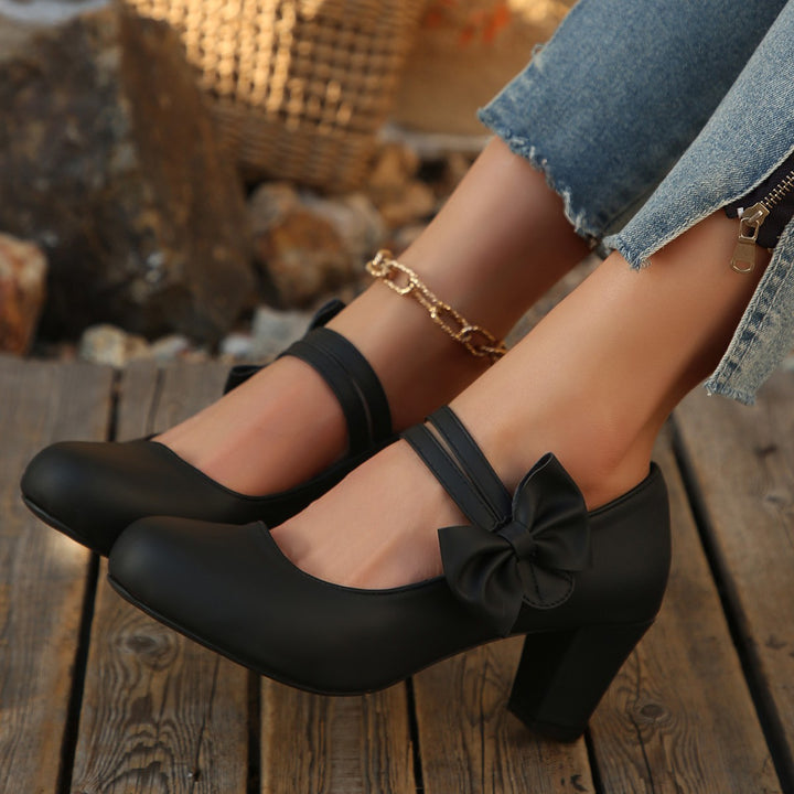 Damen Lack-Mary-Jane Pumps mit dekorativer Schleife und mittelhohem Blockabsatz Drune