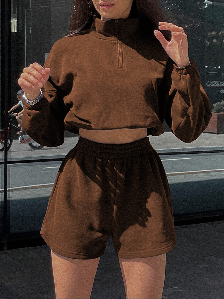 Damen Sportliches Cropped-Kapuzenoberteil mit kurzen Hosen Drune